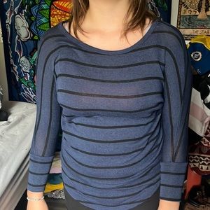 Black and navy blue sweater